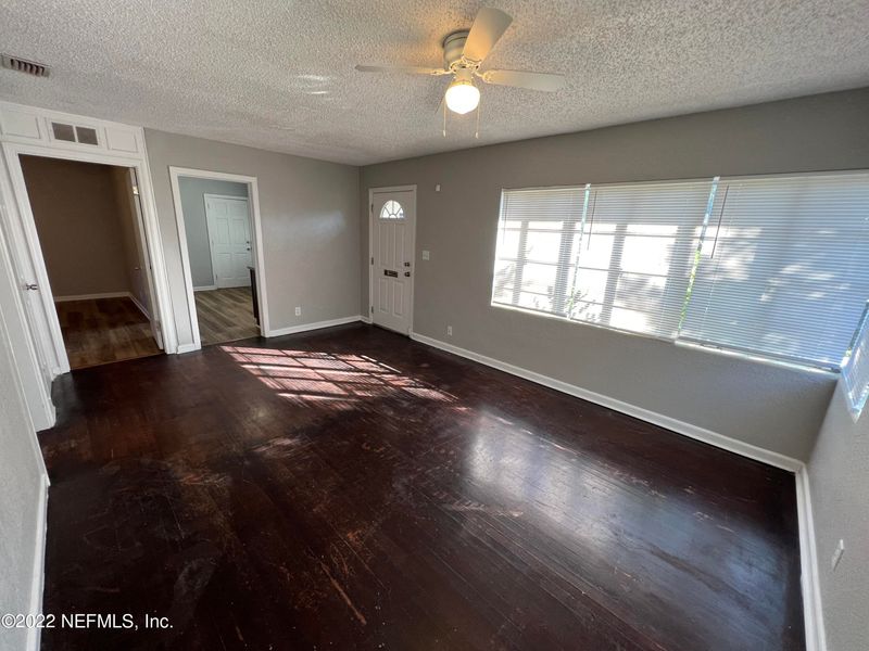 2226 Rogero Rd, Jacksonville, FL 32211