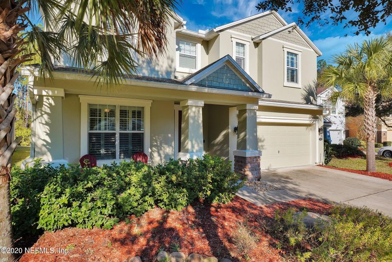 223 Tadcaster Ct, St Johns, FL 32259