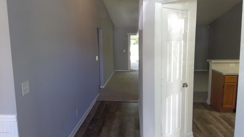 2231 Luana Dr, Jacksonville, FL 32246