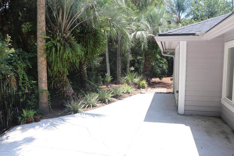 2233 Laughing Gull Cir, Atlantic Beach, FL 32233