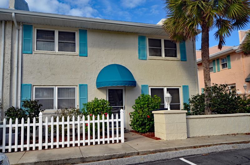 2233 Seminole Rd #11, Atlantic Beach, FL 32233