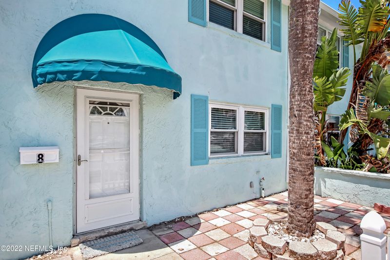 2233 Seminole Rd #8, Atlantic Beach, FL 32233