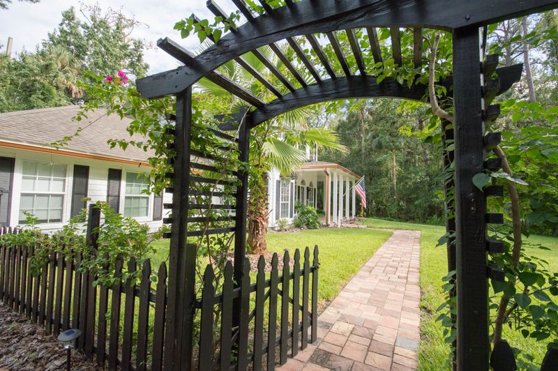 224 Roscoe Blvd N, Ponte Vedra Beach, FL 32082