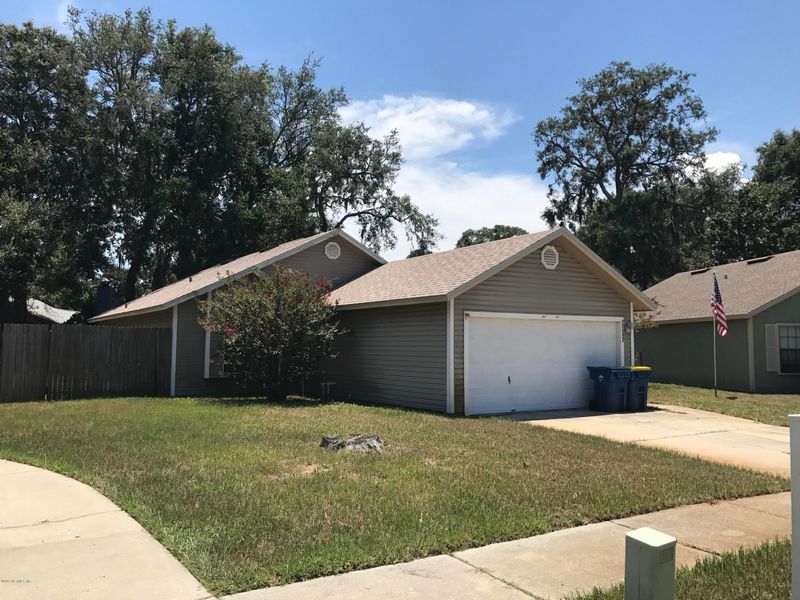 2247 Destine Ln, Jacksonville, FL 32233