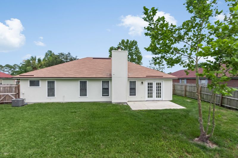 2248 Dumfries Cir E, Jacksonville, FL 32246