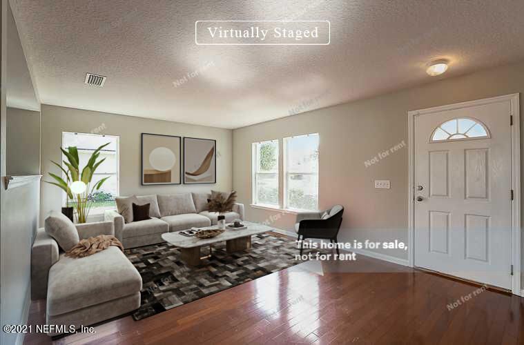 2249 Brian Lakes Dr E, Jacksonville, FL 32221