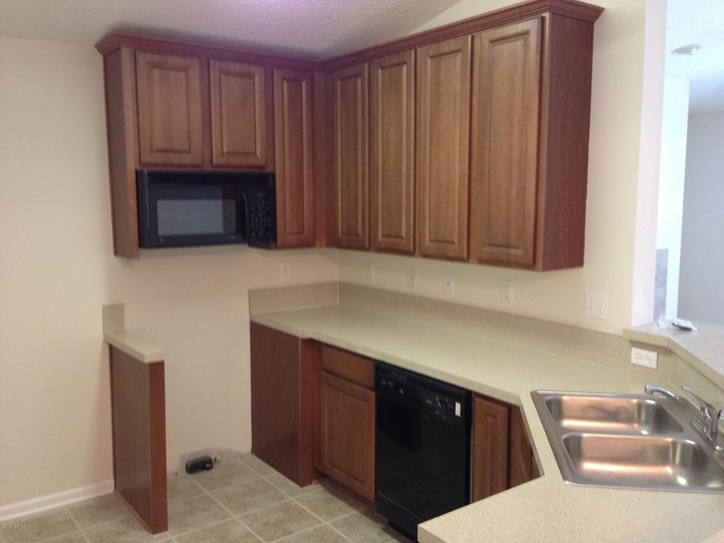 225 E Jardin De Mer, Jacksonville Beach, FL 32250