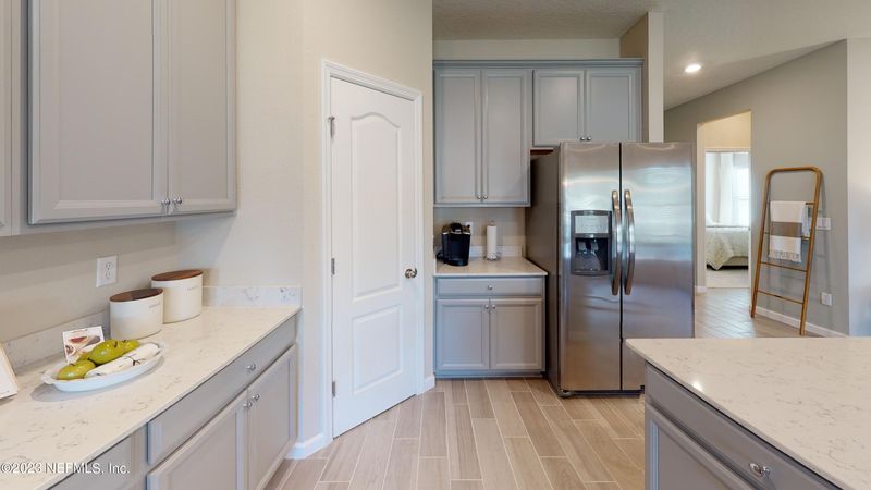 225 Lake Sinclair St, St Augustine, FL 32084