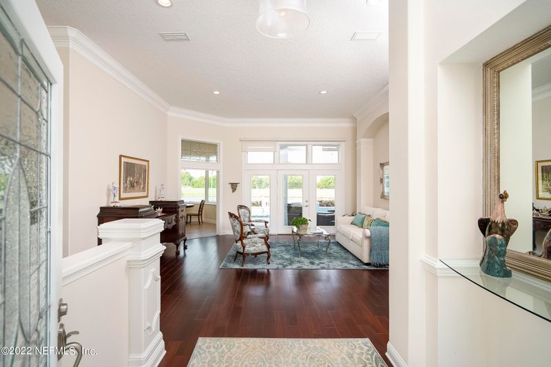 225 Marshside Dr, St Augustine, FL 32080