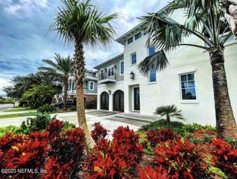 225 Rivershore Ln, St Augustine, FL 32084