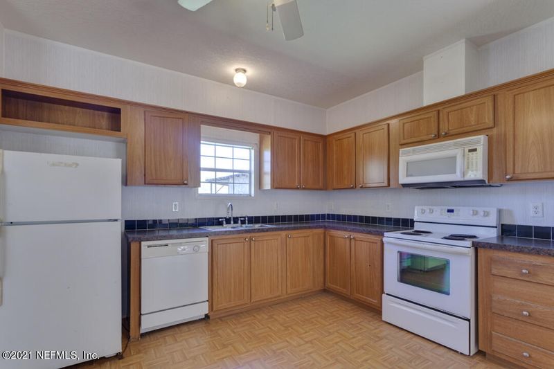22516 NE 35 Ave, Melrose, FL 32666