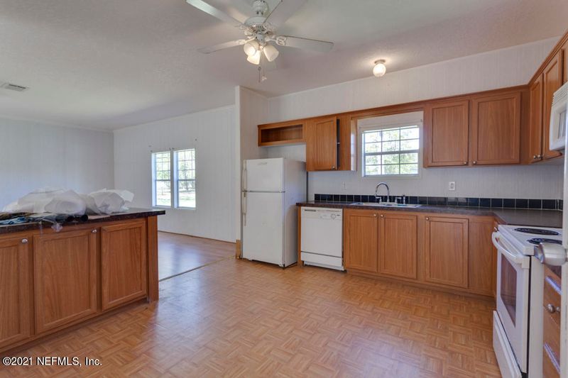 22516 NE 35 Ave, Melrose, FL 32666