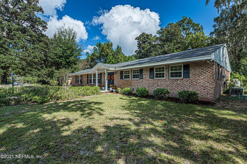 2259 Laurel Grove Ln, Orange Park, FL 32073
