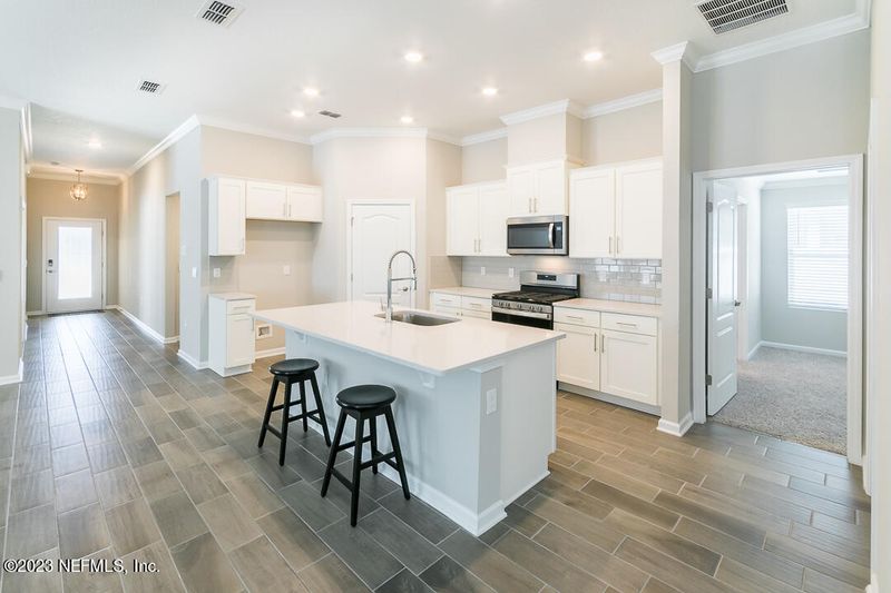 226 Falcon Quest Ln, St Augustine, FL 32095
