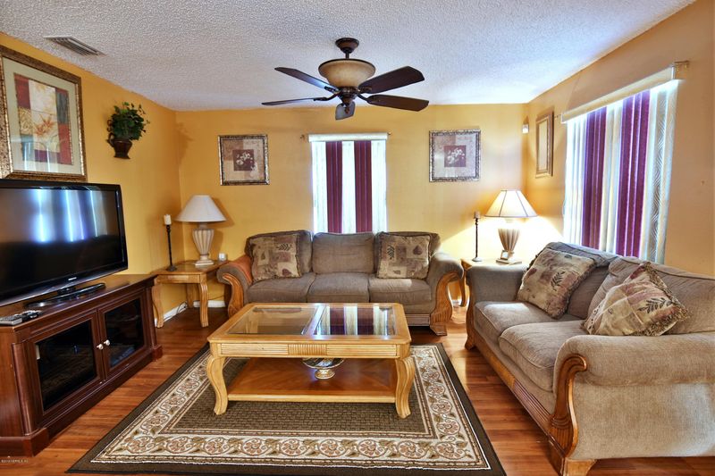 226 W 27th St, Jacksonville, FL 32206