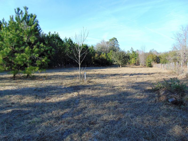 22600 Fortress Ln, Hilliard, FL 32046