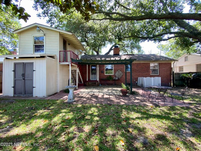 2262 Larchmont Rd, Jacksonville, FL 32207