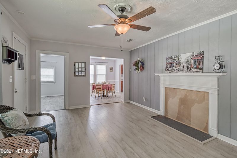 2262 Redfern Rd, Jacksonville, FL 32207