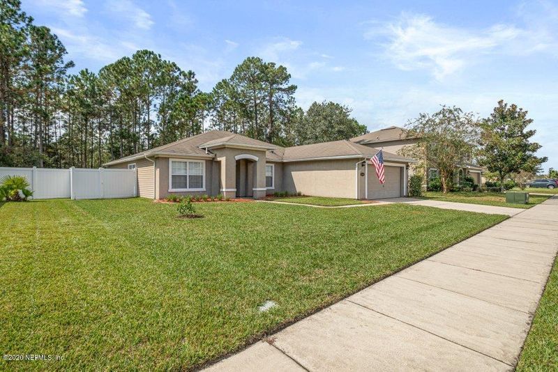 2262 Tyson Lake Dr, Jacksonville, FL 32221