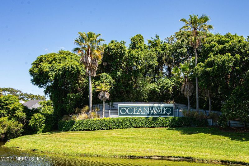 2266 Oceanwalk Dr W, Atlantic Beach, FL 32233