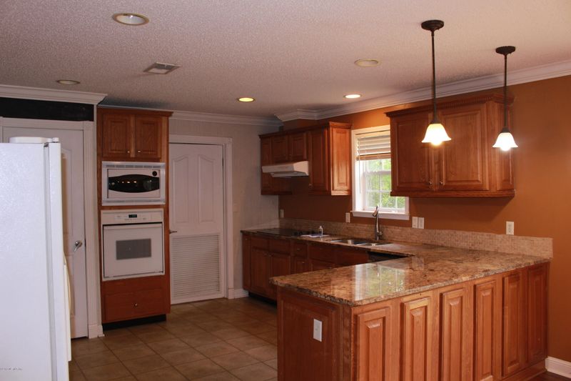 2270 Aster Ave, Middleburg, FL 32068