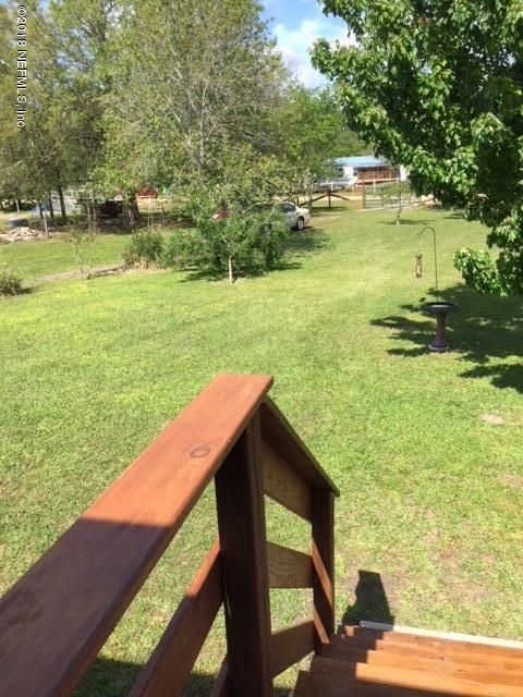2277 Amarylis Ave, Middleburg, FL 32068