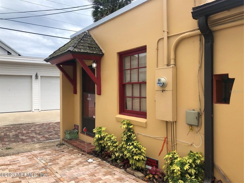 228 Charlotte St, St Augustine, FL 32084