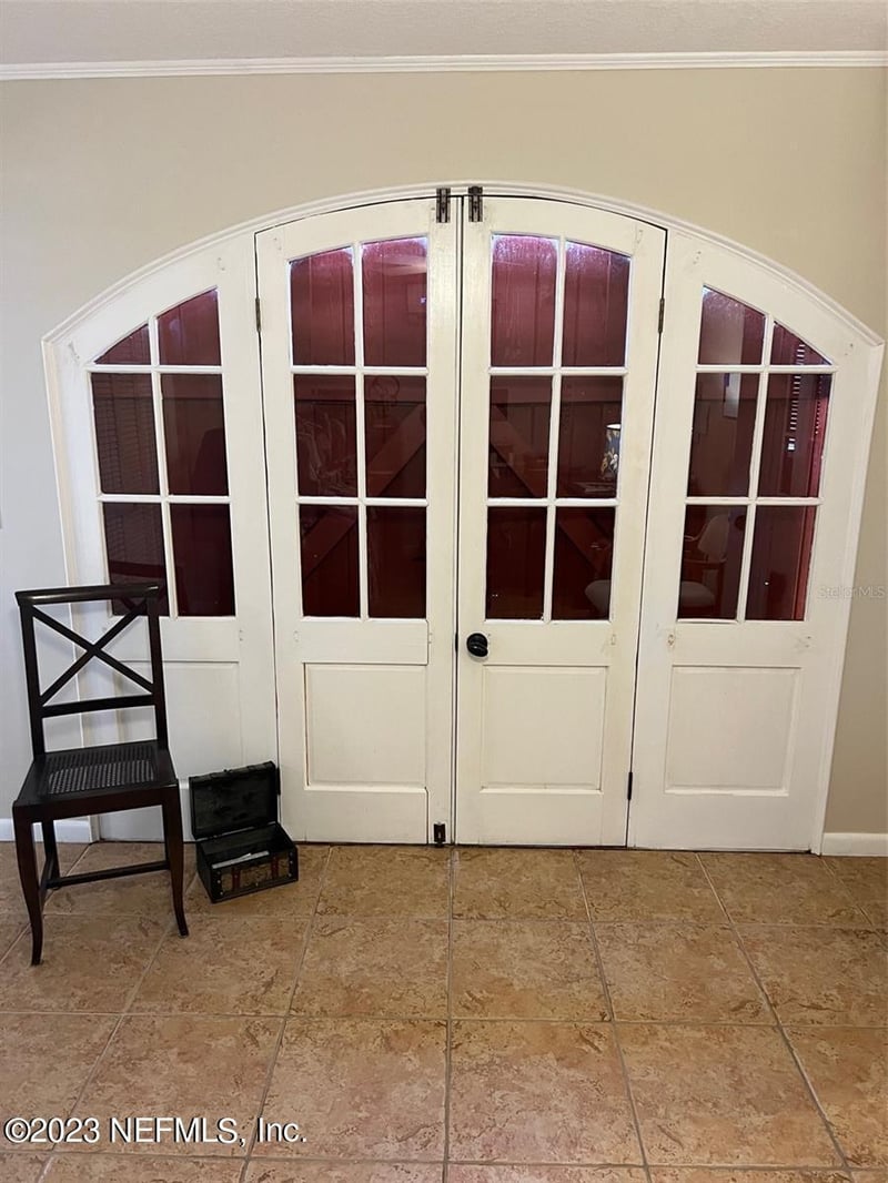 228 Charlotte St, St Augustine, FL 32084