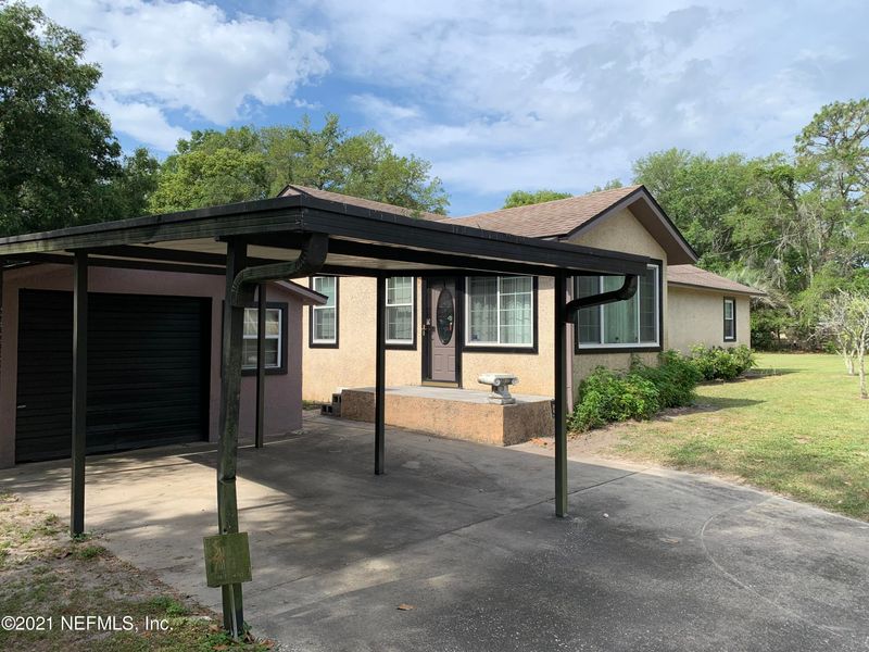 228 Drury Ln, Jacksonville, FL 32218