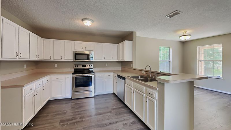 2286 11th St, Jacksonville, FL 32209