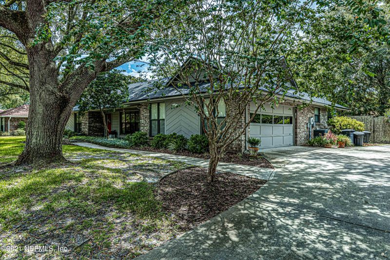 2289 Foxwood Dr, Orange Park, FL 32073