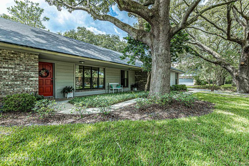 2289 Foxwood Dr, Orange Park, FL 32073