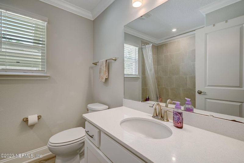 229 Bryson Dr, St Johns, FL 32259