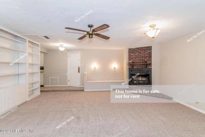 229 Magnolia Ave, Baldwin, FL 32234