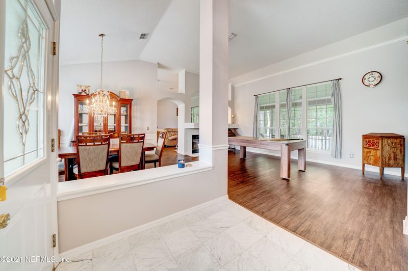229 Maplewood Dr, St Johns, FL 32259