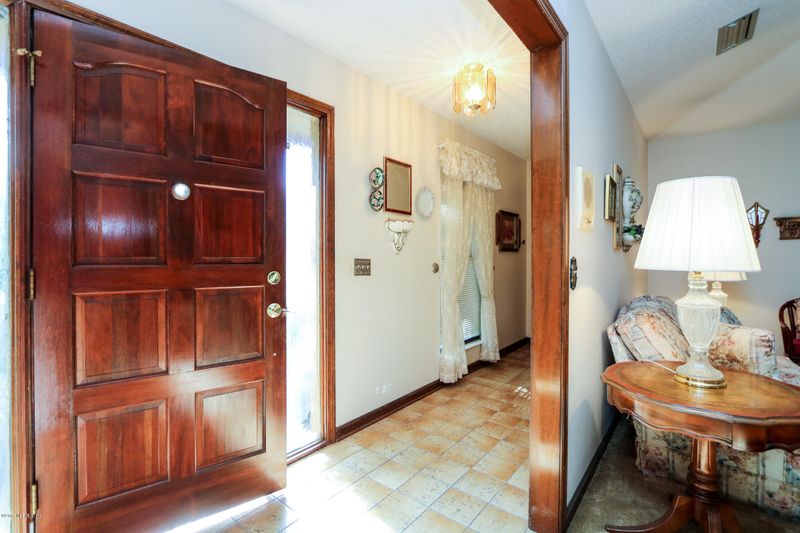 2290 Dogwood Ln, Orange Park, FL 32073