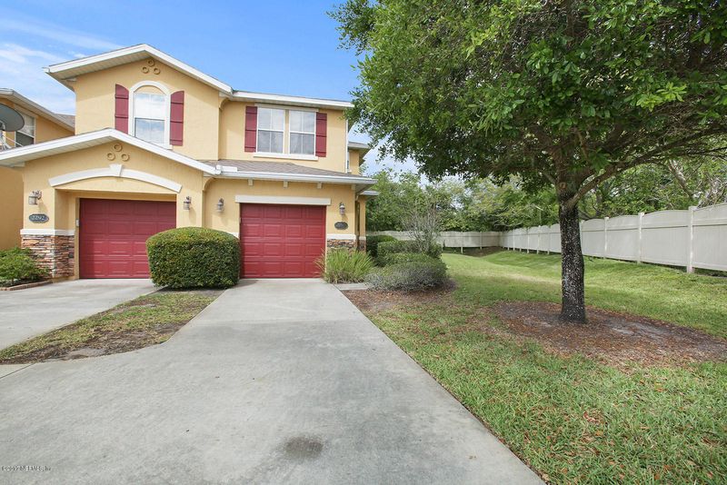 2290 Sunset Bluff Dr, Jacksonville, FL 32216
