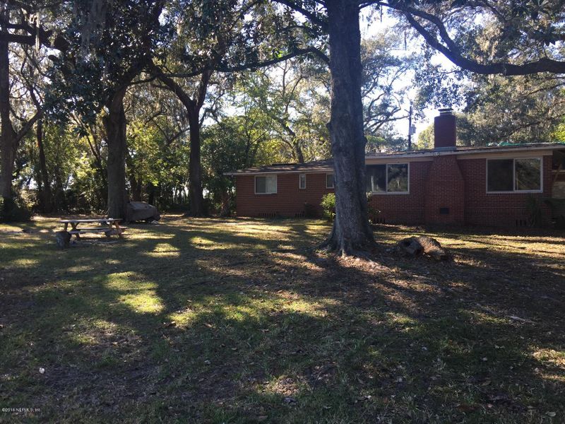 2290 Villanova Cir, Jacksonville, FL 32218