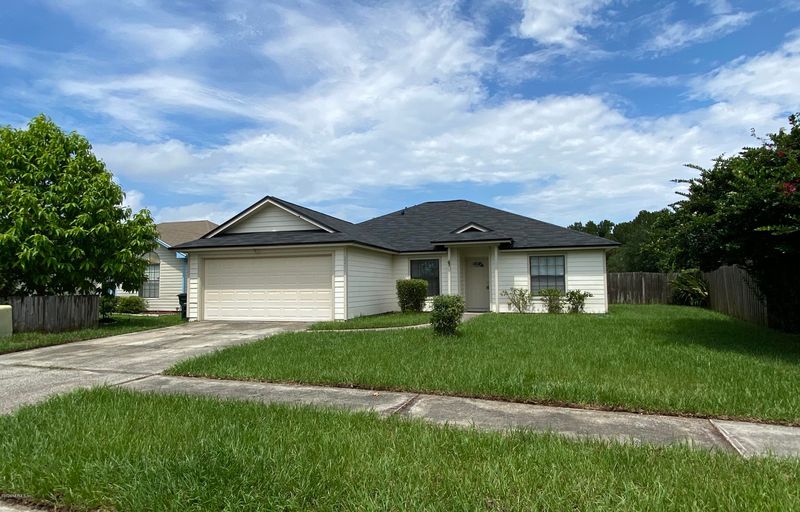 2291 Dumfries Cir E, Jacksonville, FL 32246