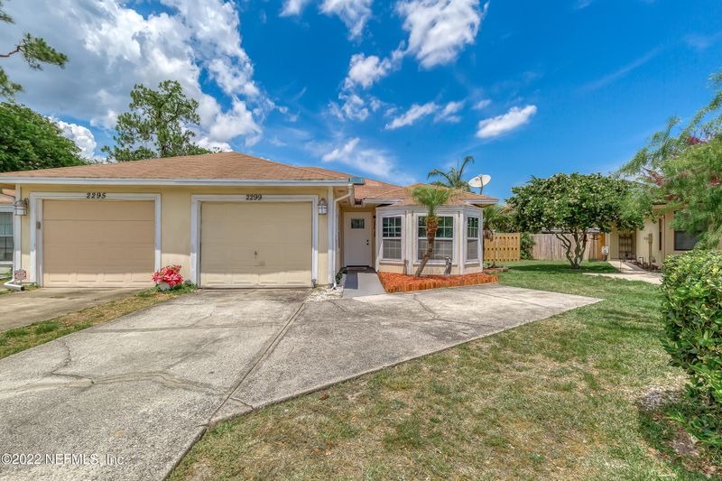 2299 Ironstone Dr, Jacksonville, FL 32246