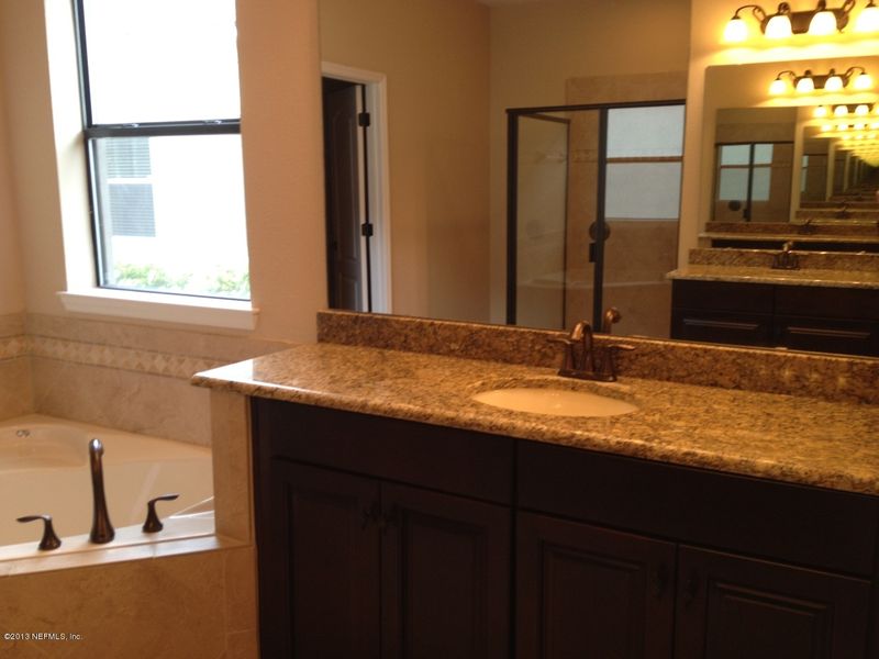23 Sadie Ct #06, St Augustine, FL 32095