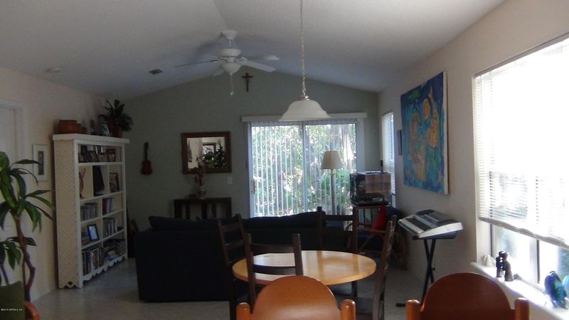 230 Nesmith Ave, St Augustine, FL 32084