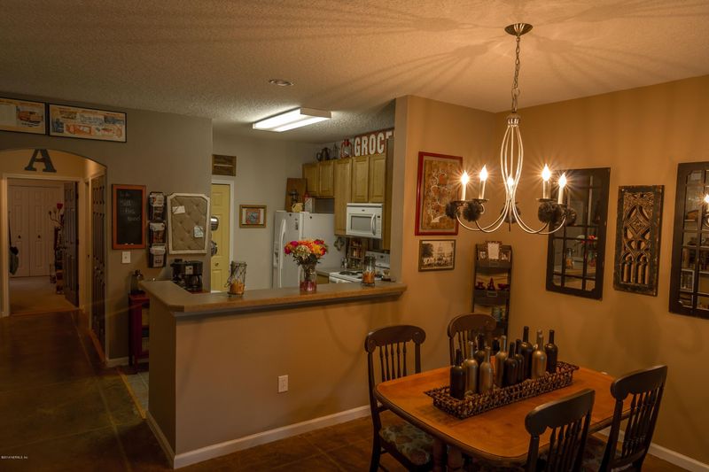 230 Wooded Crossing Cir, St Augustine, FL 32084