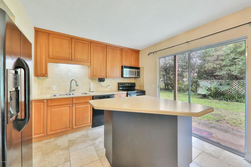 2300 Twelve Oaks Dr #D2, Orange Park, FL 32065