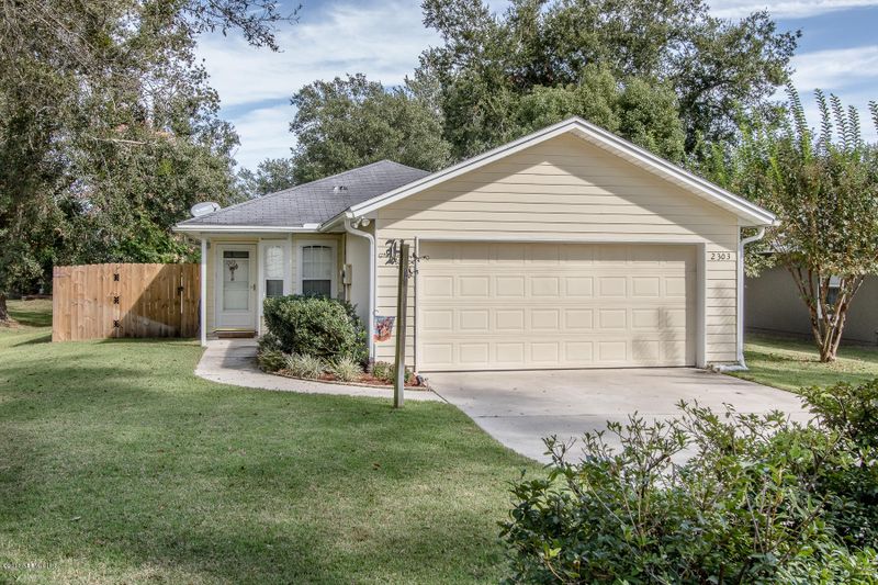 2303 Twelve Oaks Dr, Orange Park, FL 32065