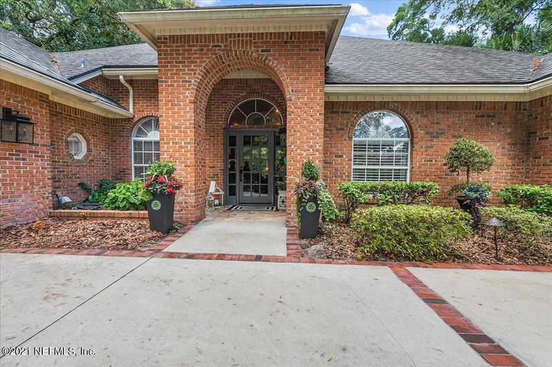 2308 Barefoot Tc, Atlantic Beach, FL 32233