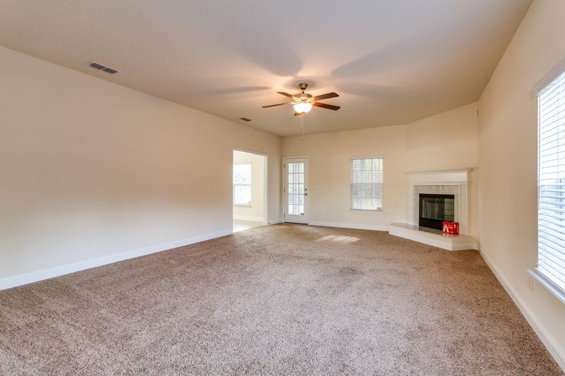 2308 Bur Oak Pl, Middleburg, FL 32068