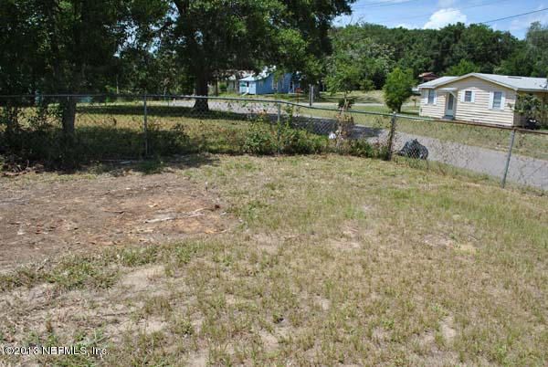 231 N 11th St, Fernandina Beach, FL 32034