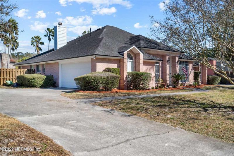 2314 Torbay Dr, Orange Park, FL 32073