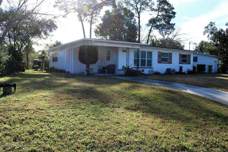 2317 Barlad Dr, Jacksonville, FL 32210